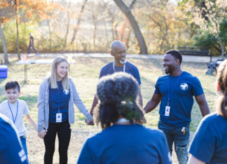 The Great Rewards of Giving Back in Retirement Group of volunteers in circles